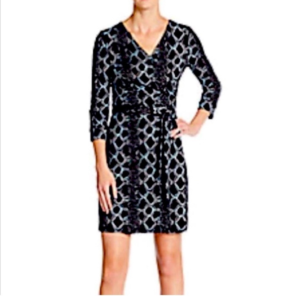 DIANE VON FURSTENBERG Black & Blue Reptile Print New Julien Two Mini Wrap Dress‎